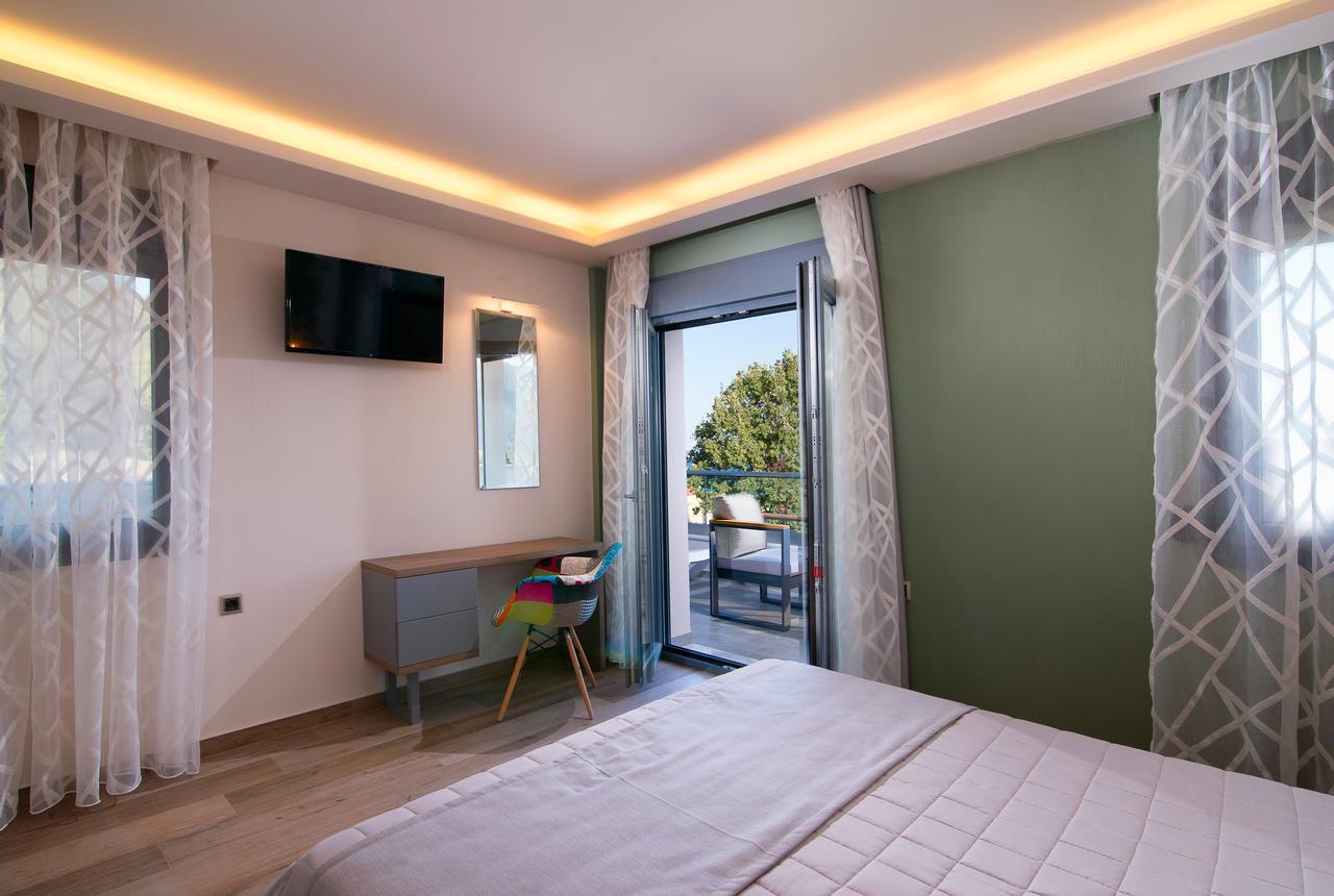 Semiramis Luxury Suites 克里斯阿穆迪亚 外观 照片